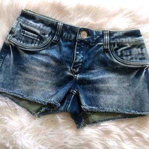 Flip side denim camo reversible shorts 1